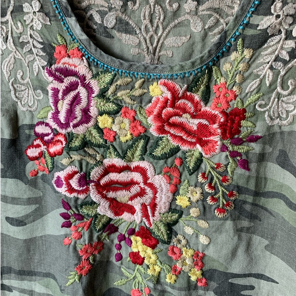 Johnny Was Adeline Linen Embroidered Sleeveless Shift Dress, size L - Picture 4 of 9